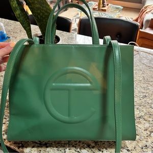 Telfar Medium Leaf Tote. Fantastic condition and only used 5-6 times.